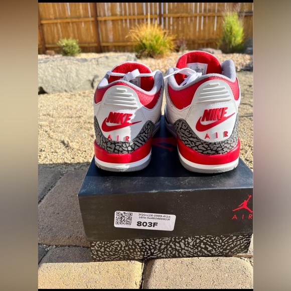 Sale 🔥🔥Jordan 3 fire red OG box 7y - Picture 5 of 6